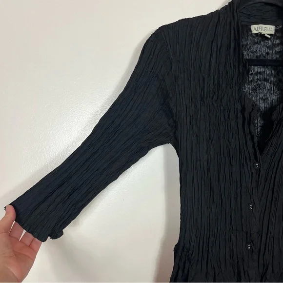 Alquema Crinkle Dress Size 1 (6 8 10) Midi 3/4 Sleeve Button Black - Picture 4 of 12